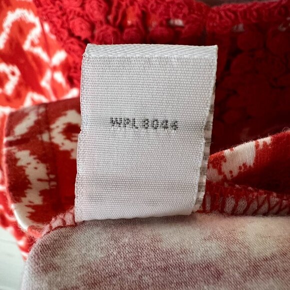 Charter Club Top Womens Size P/L Red & White Geometric Embroidered Chest Cotton - Picture 15 of 16